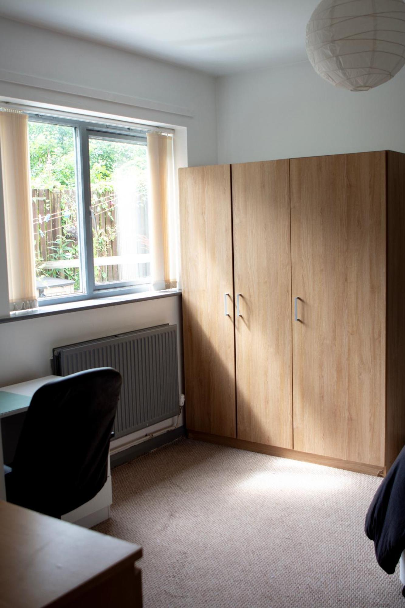 Well-Equipped 4 Bedroom House Close To City Centre Leeds  Exterior foto