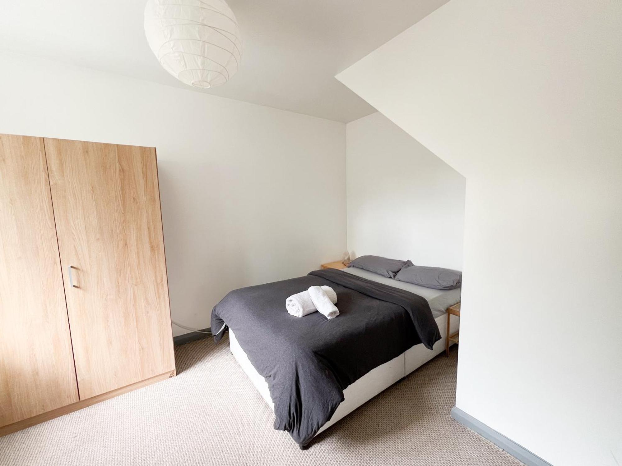 Well-Equipped 4 Bedroom House Close To City Centre Leeds  Exterior foto